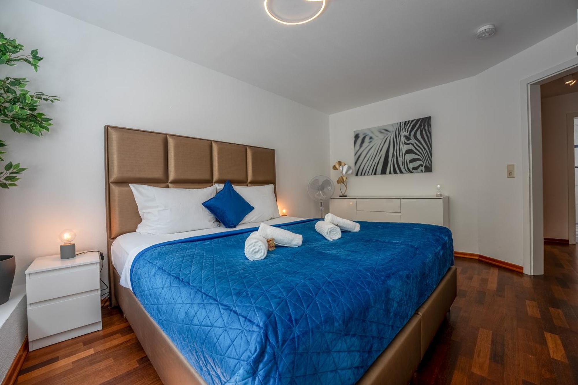 Schlossberg Residences - Markplatz City-Apartment فينهايم المظهر الخارجي الصورة